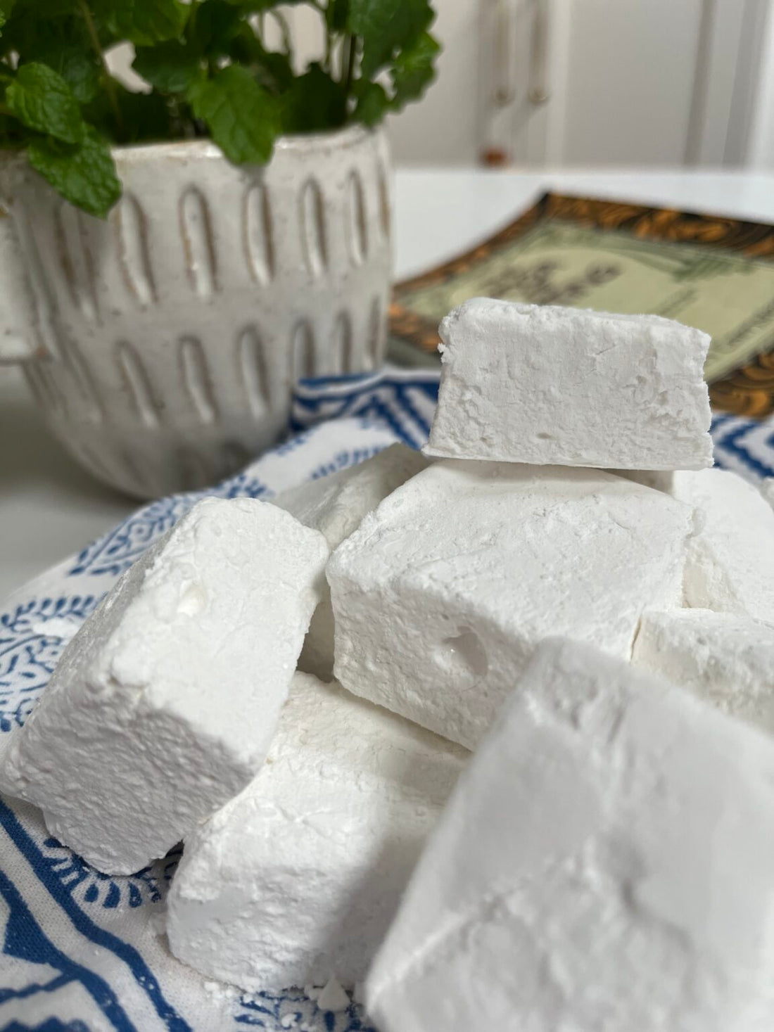 Simple Homemade Marshmallows